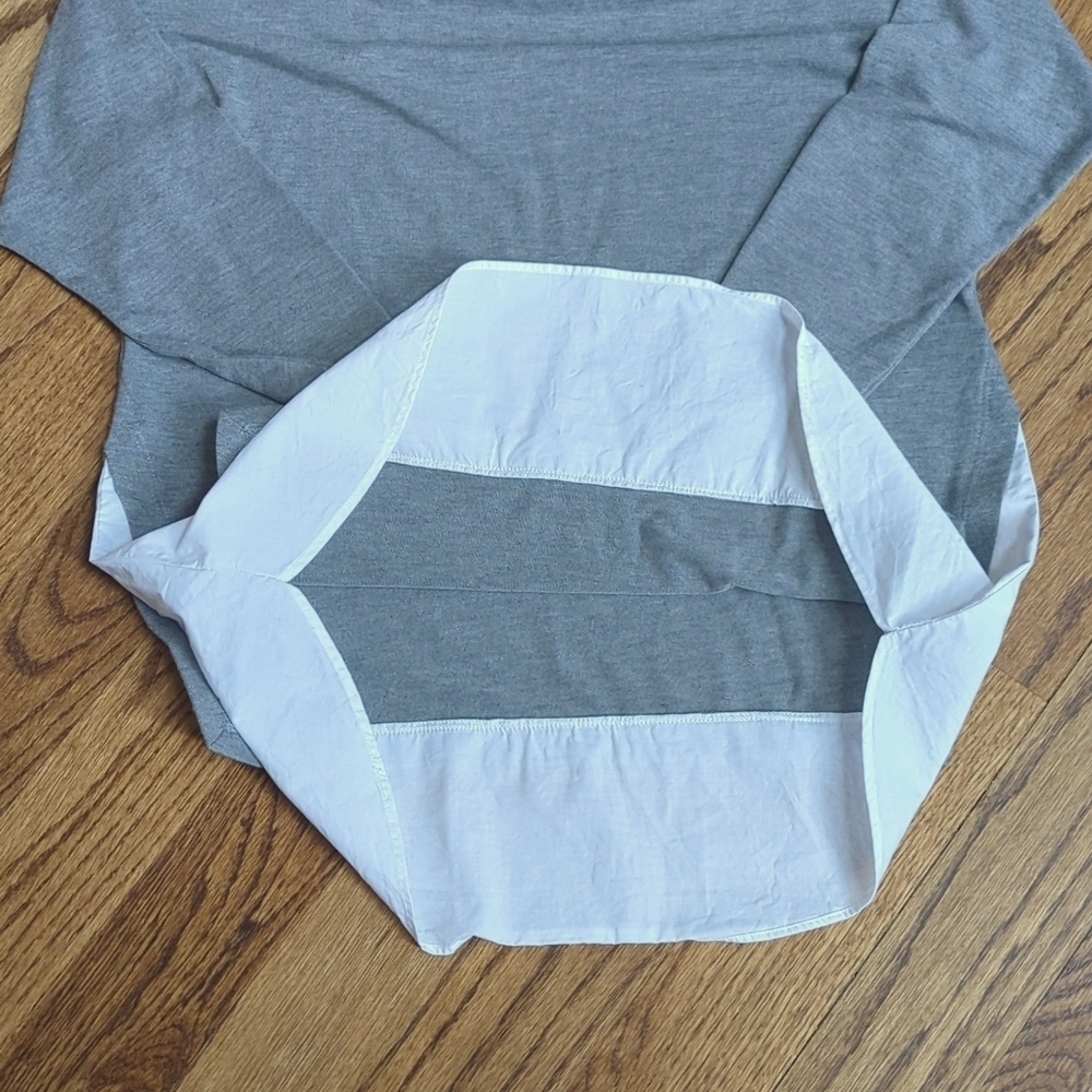 LOFT 3/4 Sleeve Top Gray with White Shirttail Size XSP - Picture 6 of 6